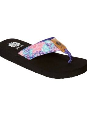 Yellow box flip flops Paislee color purple medium width. Firm price